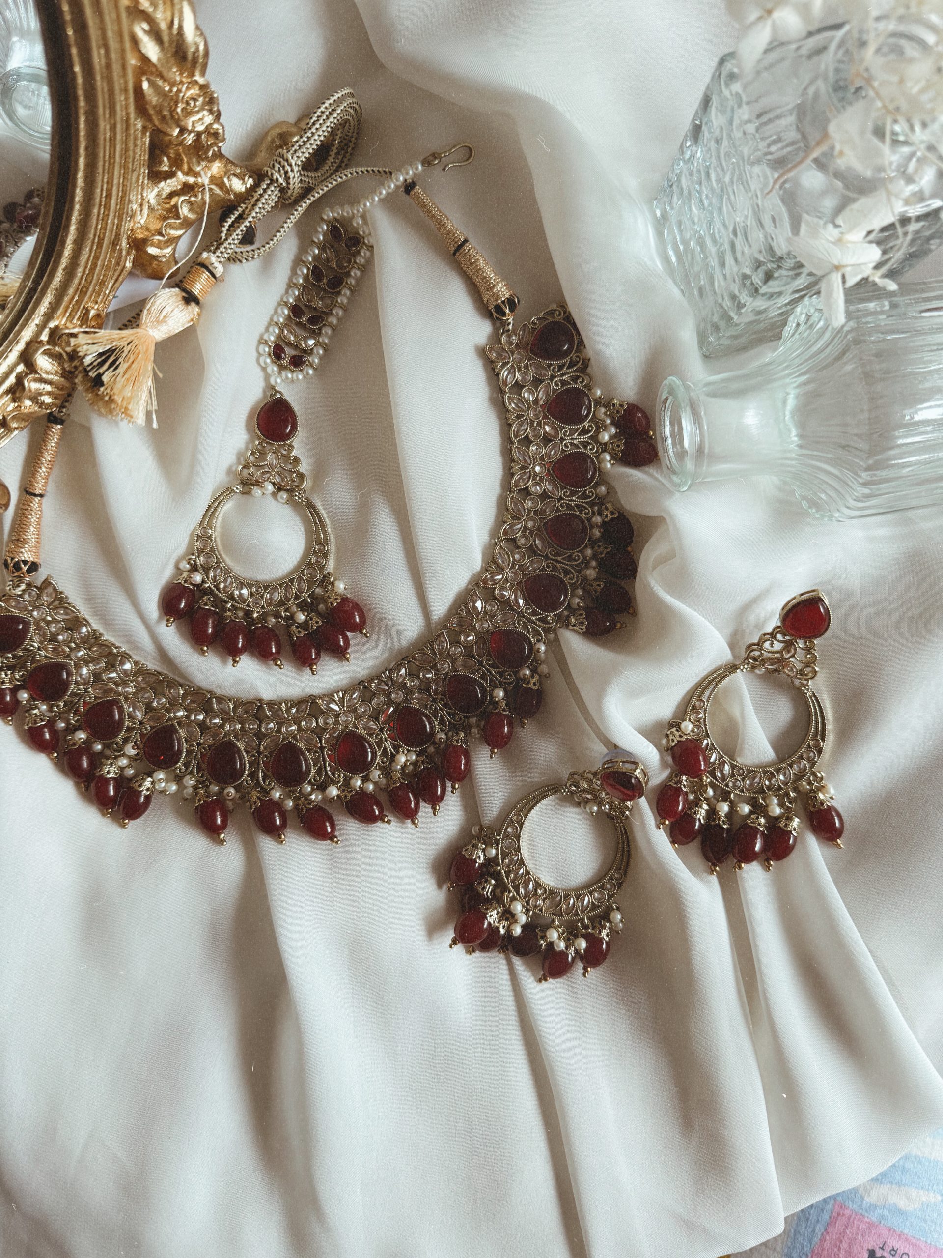 "Ragini" Necklace Set Red